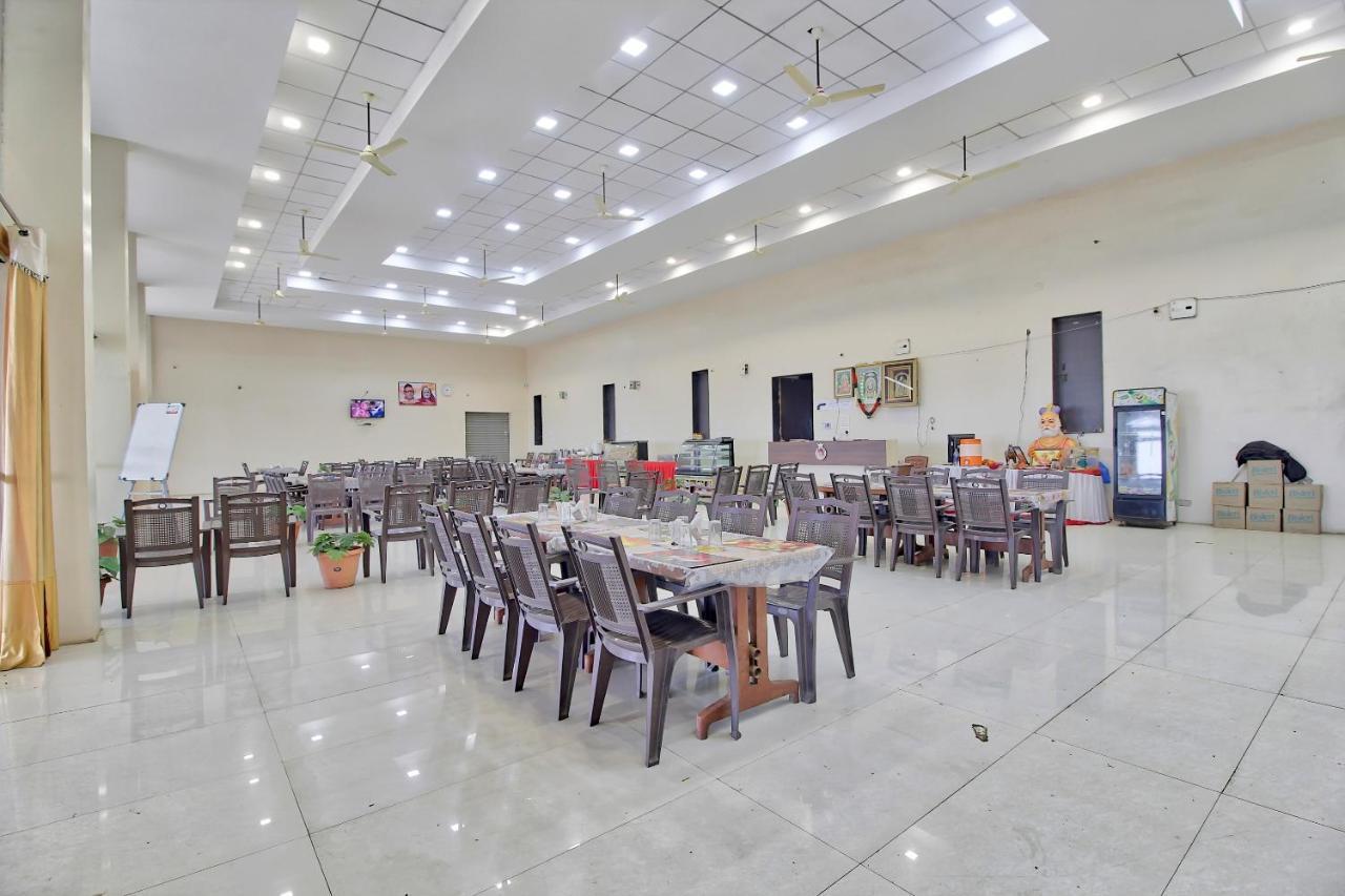 Oyo 61311 Maharaja Agrasen Resort And Lodging Buldhana Exterior photo